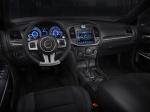 Chrysler 300C SRT8 2011 года